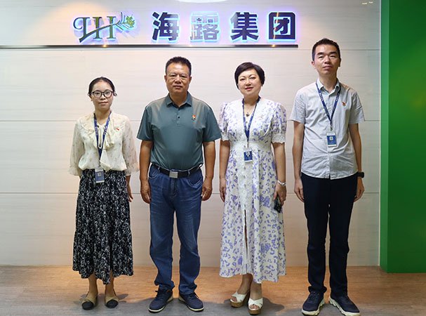 市社工部党建工作指导员到企对接党建工作
